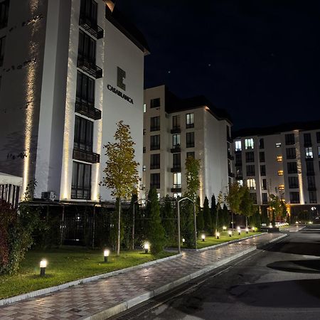 Casablanca Apart Hotel Biskek Kültér fotó