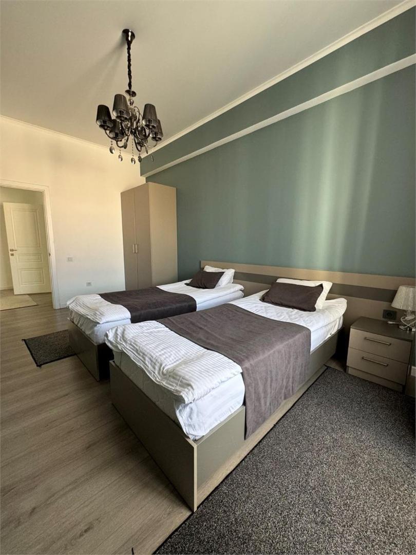 Casablanca Apart Hotel Biskek Kültér fotó